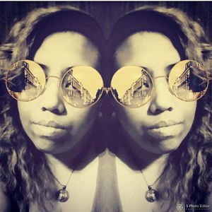 Meet your Posher, Rhea